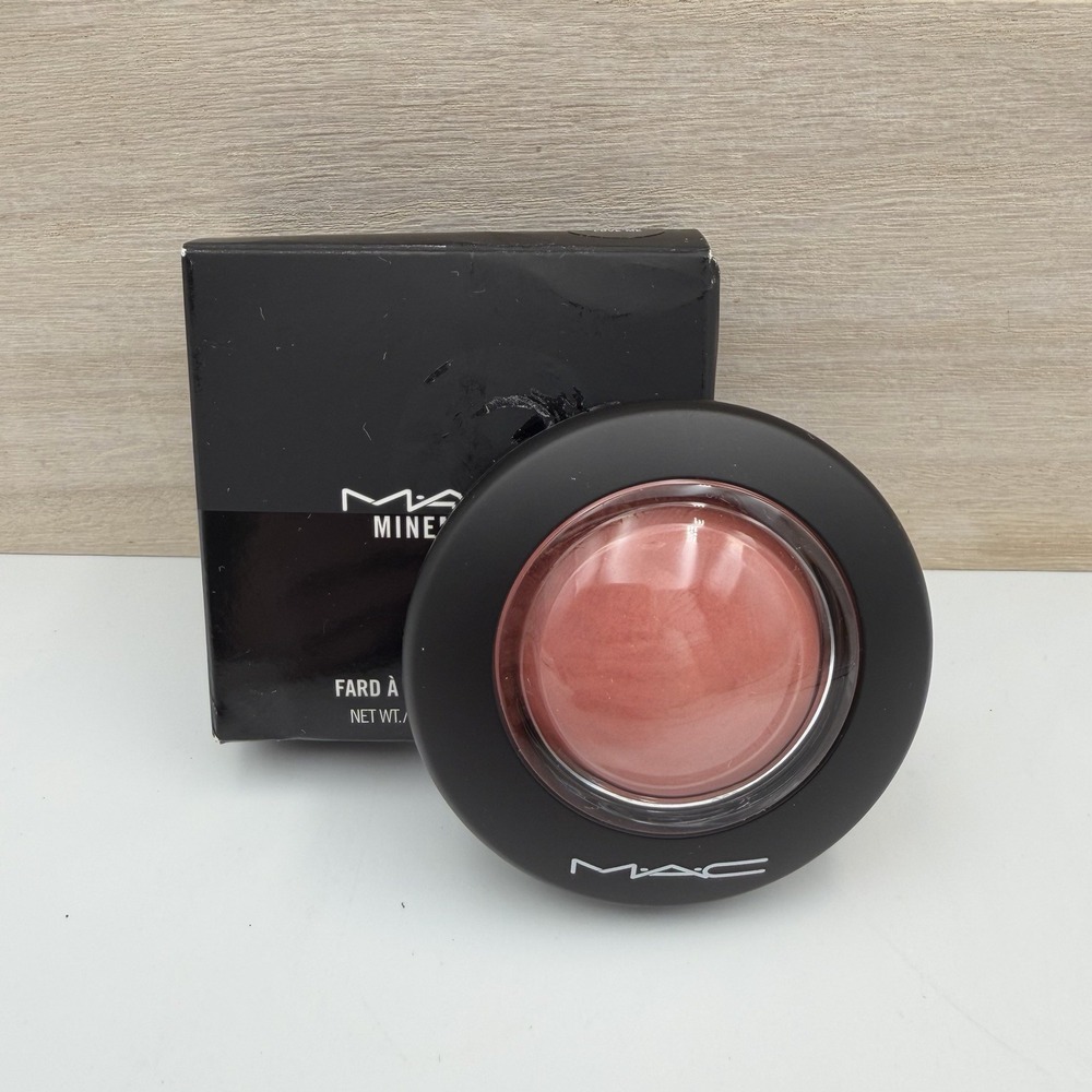 MAC Mineralize Blush LIKE ME LOVE ME Full Size 4 g / 0.14 Oz. New